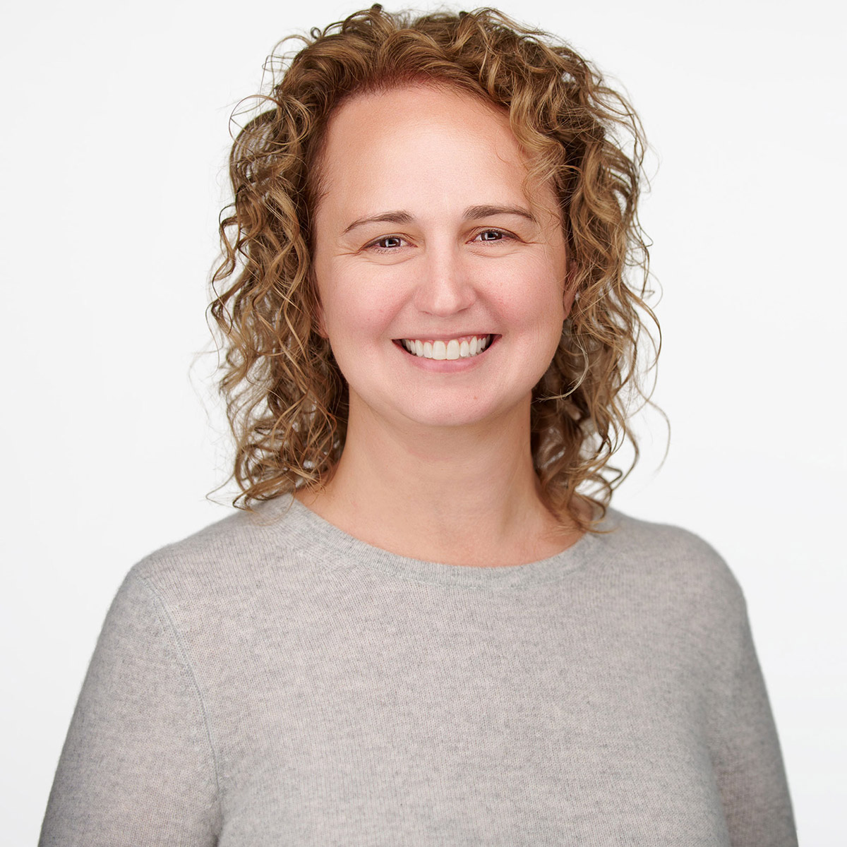 photo depicting a mental health counselors working with a client 